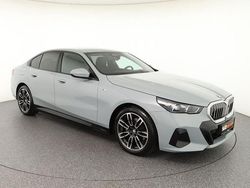 Grau Gebraucht 2025 BMW 520 M Sport Limousine | 48.769 € (Fairer Preis)