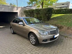 Beige Gebraucht 2007 Mercedes C220 Limousine | 8.000 € (Etwas zu teuer)