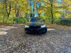 Schwarz Gebraucht 2014 BMW 318 Gran Turismo Limousine | 12.000 € (Fairer Preis)