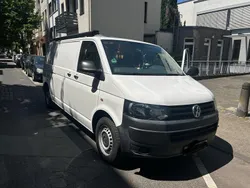 Weiß Gebraucht 2015 VW T5 Van | 24.900 €