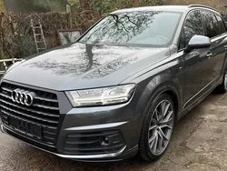 Grau Gebraucht 2018 Audi Q7 S-Line SUV | 33.490 € (Guter Preis)