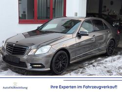 Grau Gebraucht 2010 Mercedes E350 AMG Limousine | 13.499 € (Fairer Preis)