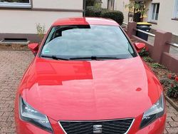 Rot Gebraucht 2015 Seat Leon Limousine | 5.200 € (Guter Preis)