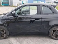 Schwarz Gebraucht 2022 Fiat 500e Icon Limousine | 17.100 € (Superpreis)