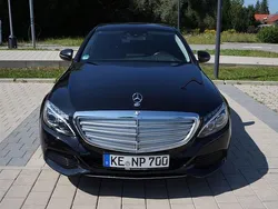 Schwarz Gebraucht 2017 Mercedes C220 Exclusive Limousine | 25.700 €