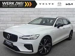 Ice white, solid / solid Gebraucht 2021 Volvo V60 R-Design Kombi | 31.900 € (Fairer Preis)