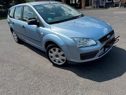 Silber Gebraucht 2006 Ford Focus Limousine | 1.500 € (Fairer Preis)