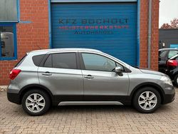 Grau Gebraucht 2014 Suzuki SX4 S-Cross Club SUV | 9.700 € (Fairer Preis)