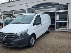 Weiß Gebraucht 2018 Mercedes Vito Van / Kleinbus | 7.990 € (Fairer Preis)