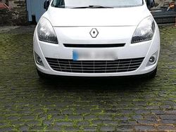 Gebraucht 2012 Renault Scénic III Van / Kleinbus | 4.350 € (Fairer Preis)