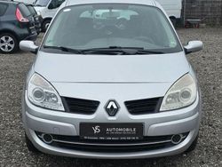 Silber Gebraucht 2006 Renault Scénic II Van / Kleinbus | 1.250 €