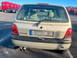 Gebraucht 2001 Renault Twingo Kleinwagen | 1.900 €