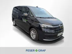 Deep black perleffekt Gebraucht 2024 VW T7 Life Van | 50.950 € (Superpreis)