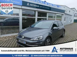 Grau Gebraucht 2018 VW Golf VII Join Limousine | 16.490 € (Guter Preis)