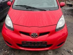 Rot Gebraucht 2009 Toyota Aygo Kleinwagen | 1.600 € (Guter Preis)