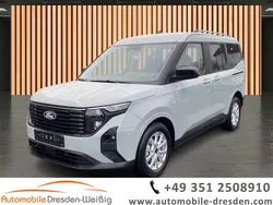 Grau Neu 2025 Ford Tourneo Courier Titanium Van / Kleinbus | 26.980 € (Fairer Preis)