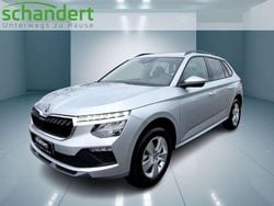 Brillantsilber metallic (silber) metallic Gebraucht 2024 Skoda Kamiq Selection SUV | 23.660 € (Fairer Preis)