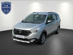 Highlandgrau (grau) Gebraucht 2019 Dacia Lodgy Stepway Van / Kleinbus | 11.890 € (Fairer Preis)