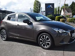 Titanium flash (metallic) Gebraucht 2017 Mazda 2 Kizoku Limousine | 10.790 € (Fairer Preis)