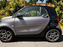 Grau Gebraucht 2019 Smart ForTwo Coupé Coupé | 13.999 € (Fairer Preis)