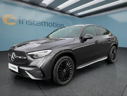 Grau Gebraucht 2024 Mercedes GLC200 SUV | 63.299 €