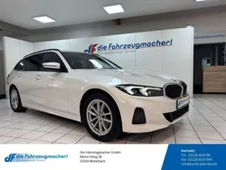 Weiss Gebraucht 2022 BMW 320 Sport Line Kombi | 29.488 € (Fairer Preis)