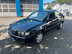 Schwarz Gebraucht 2001 Toyota Corolla Limousine | 2.900 € (Etwas zu teuer)