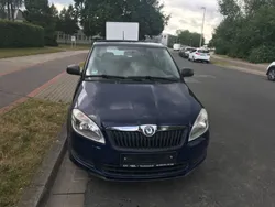 Blau Gebraucht 2011 Skoda Fabia Classic Limousine | 4.500 € (Guter Preis)
