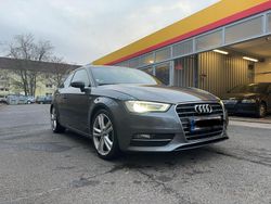 Grau Gebraucht 2013 Audi A3 S-Line Limousine | 10.490 € (Fairer Preis)