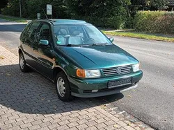 Grün Gebraucht 1999 VW Polo Basis Limousine | 890 € (Guter Preis)