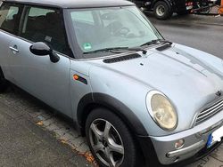 Gebraucht 2002 Mini Cooper Kleinwagen | 800 €