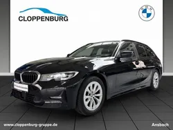 Schwarz Gebraucht 2021 BMW 318 Advantage Kombi | 18.980 € (Fairer Preis)