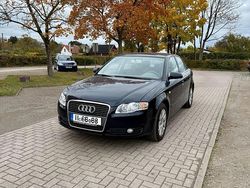 Blau Gebraucht 2005 Audi A4 Limousine | 4.390 € (Fairer Preis)