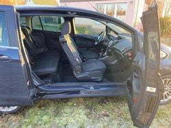 Blau Gebraucht 2013 Ford B-MAX SYNC Edition Van / Kleinbus | 6.200 € (Etwas zu teuer)