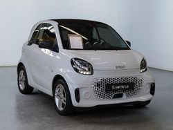 Weiß Gebraucht 2021 Smart ForTwo Electric Drive Coupé | 8.980 € (Guter Preis)