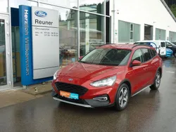Rot Gebraucht 2021 Ford Focus Active Limousine | 18.750 € (Etwas zu teuer)