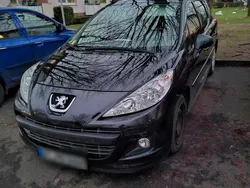 Schwarz Gebraucht 2013 Peugeot 207 Kombi | 2.100 € (Superpreis)