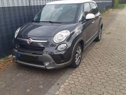 Grau Gebraucht 2017 Fiat 500L Cross Van / Kleinbus | 10.500 € (Fairer Preis)