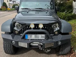 Grau Gebraucht 2010 Jeep Wrangler Rubicon SUV | 28.900 €