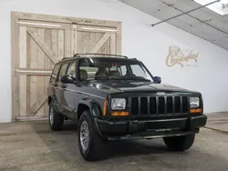 Grün Gebraucht 1997 Jeep Cherokee SUV | 36.179 €