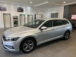 Silber Gebraucht 2021 VW Passat R Limousine | 19.985 € (Fairer Preis)