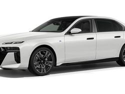 Weiß Gebraucht 2025 BMW 740 Comfort Edition Limousine | 116.387 € (Superpreis)