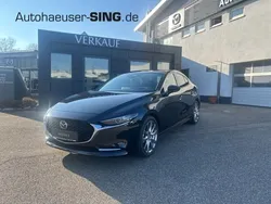 Jet black Gebraucht 2023 Mazda 3 Exclusive-Line Limousine | 33.990 € (Teuer)