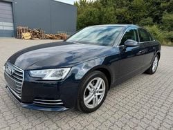 Blau Gebraucht 2018 Audi A4 Sport Limousine | 11.400 € (Superpreis)