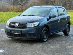 Blau Gebraucht 2017 Dacia Sandero Essentiel Kleinwagen | 2.290 €