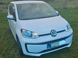 Weiß Gebraucht 2018 VW up! Kleinwagen | 9.400 € (Guter Preis)