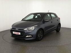 Grau Gebraucht 2018 Hyundai i20 YES! Kleinwagen | 12.990 € (Teuer)