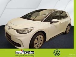 Gletscherweiß / grau melange Gebraucht 2024 VW ID.3 Pro Kleinwagen | 26.730 € (Superpreis)