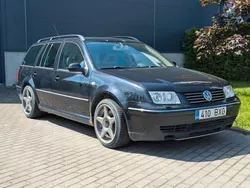 Schwarz Gebraucht 2001 VW Bora Limousine | 2.650 € (Fairer Preis)
