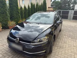 Schwarz Gebraucht 2018 VW Golf VII Kombi | 14.500 € (Guter Preis)